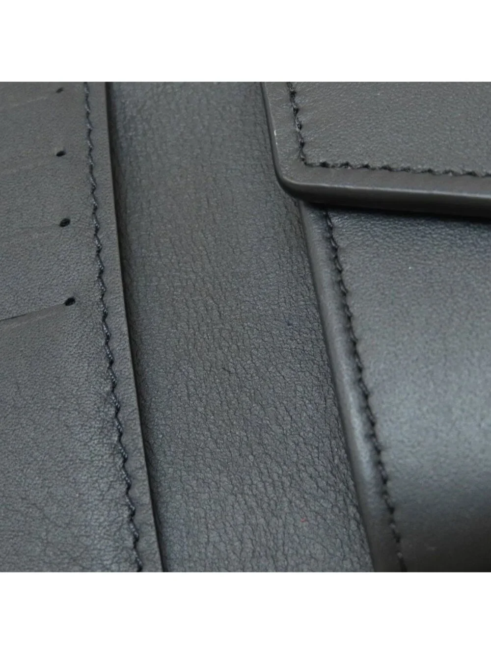 Louis Vuitton Portefeuille Marco Aerogram Bifold Wallet Calfskin